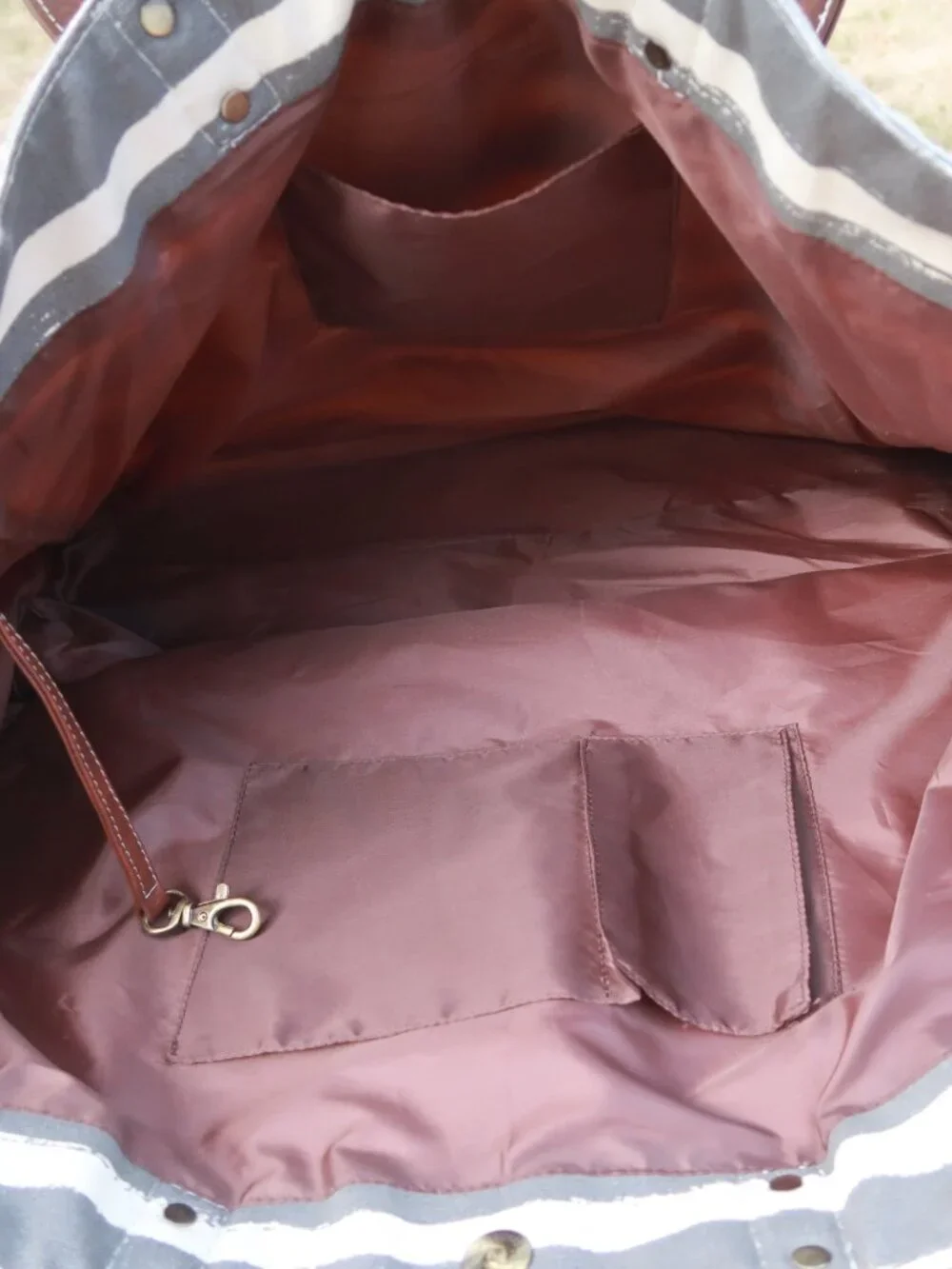 Maika carryall tote